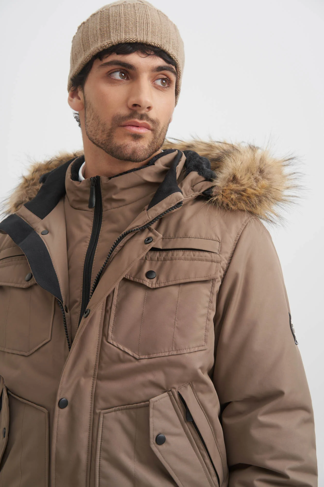 BERT BOMBER - Image 5